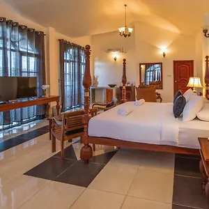 Ceylon Breeze , Kandy Sri Lanka