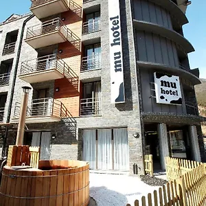 Mu 4*, La Cortinada Andorra